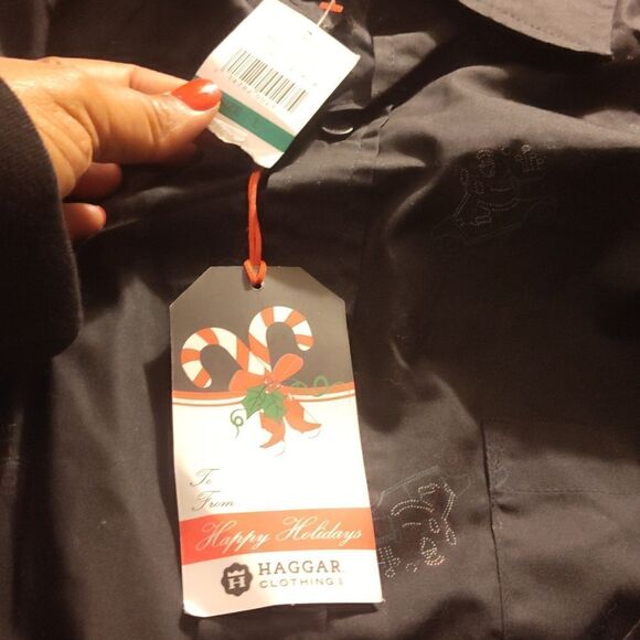 Haggar black button up Christmas shirt, nwt - Picture 4 of 6
